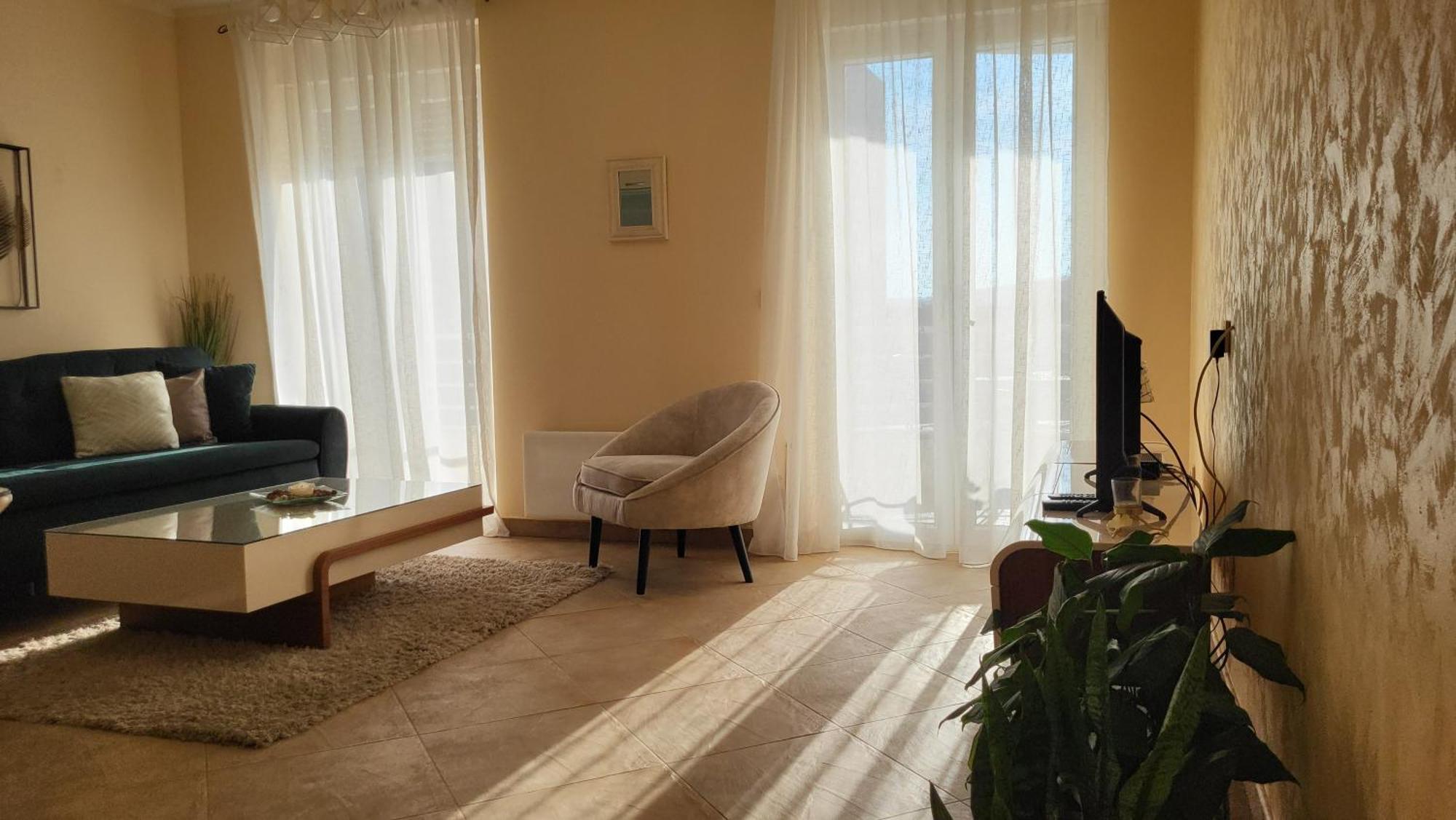 Apartments Teodo