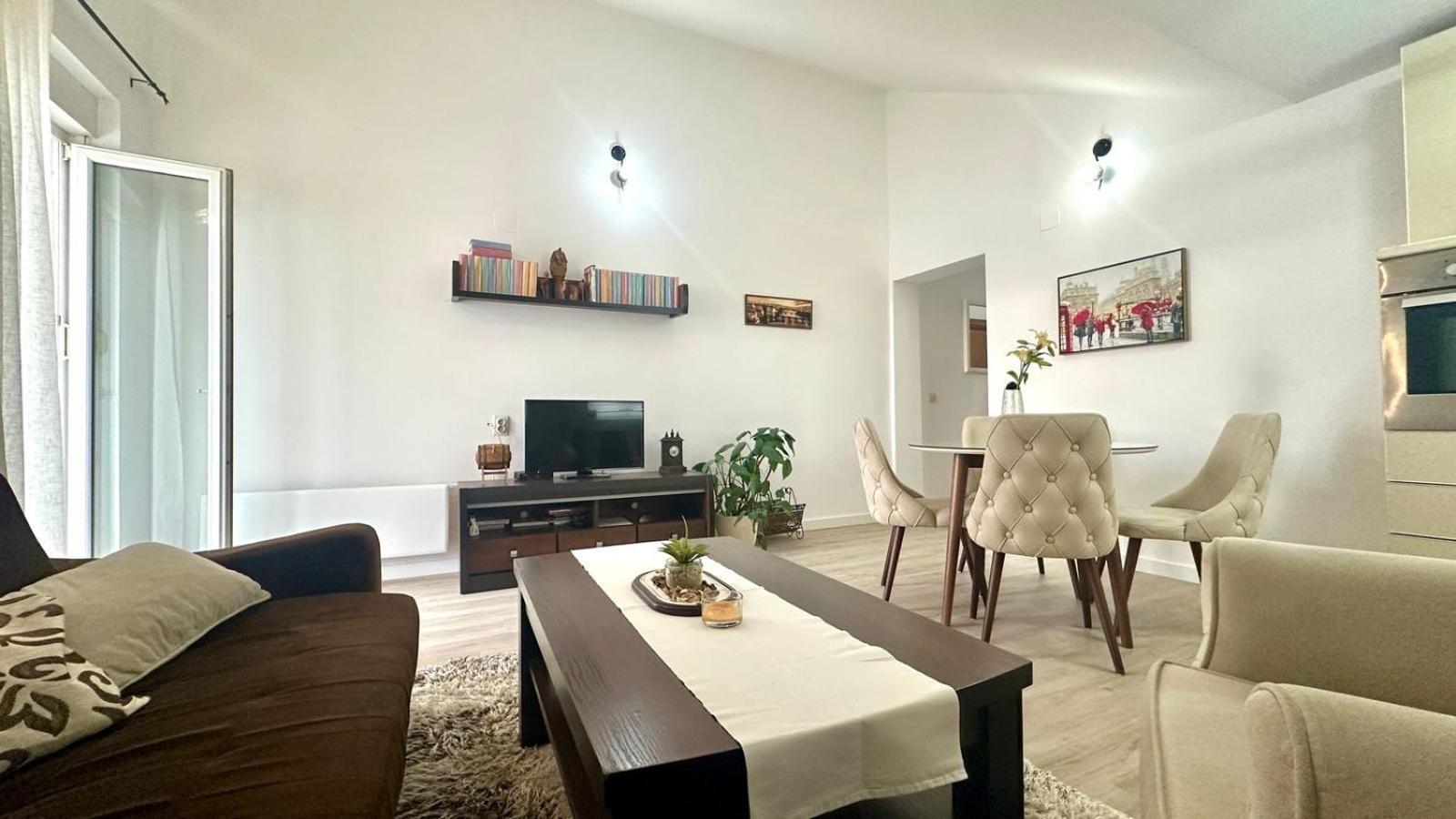Apartments Teodo