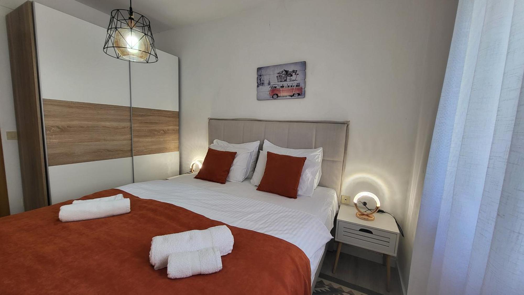 Appartamento Apartments Teodo Teodo