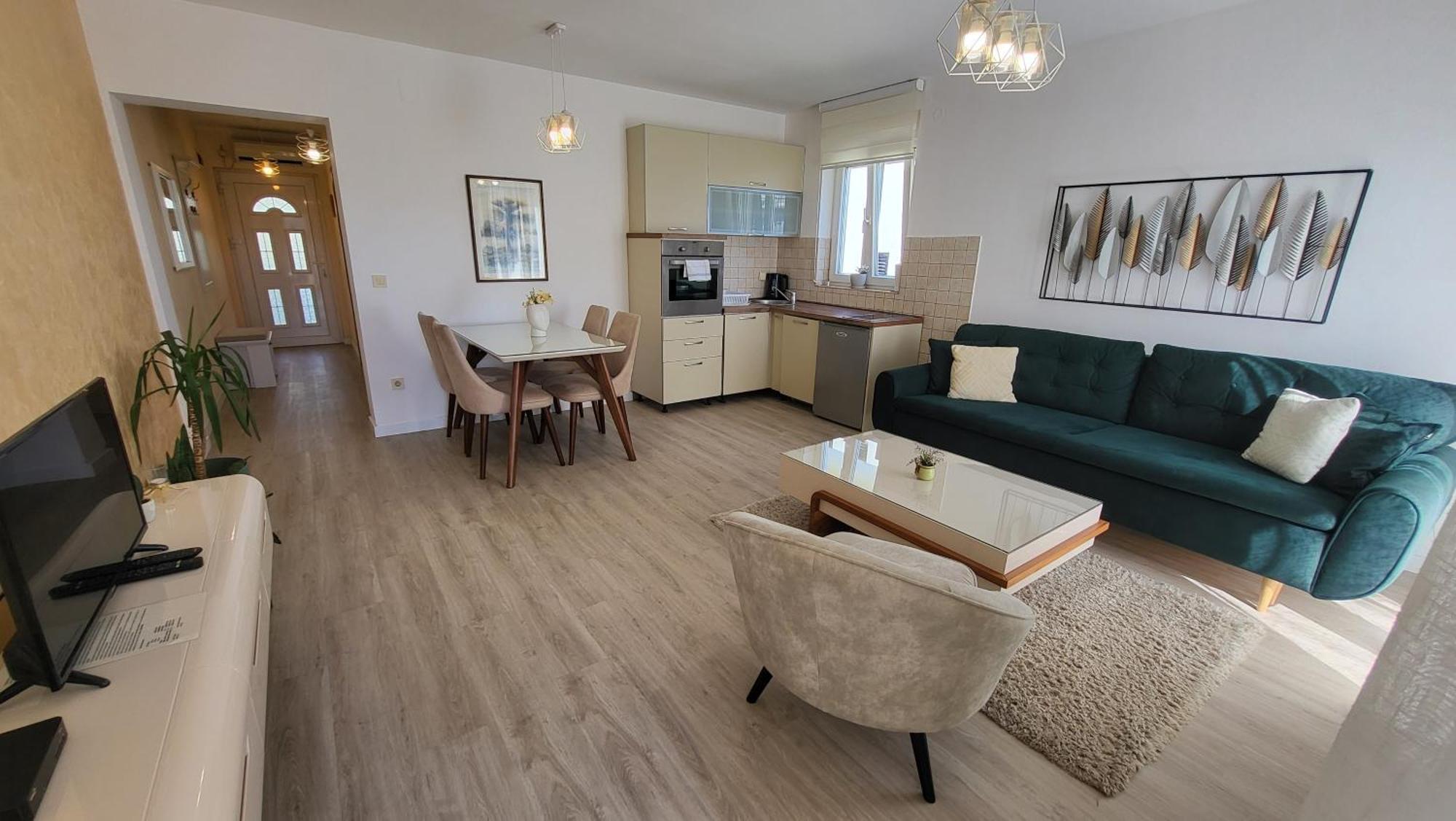 Appartamento Apartments Teodo Teodo