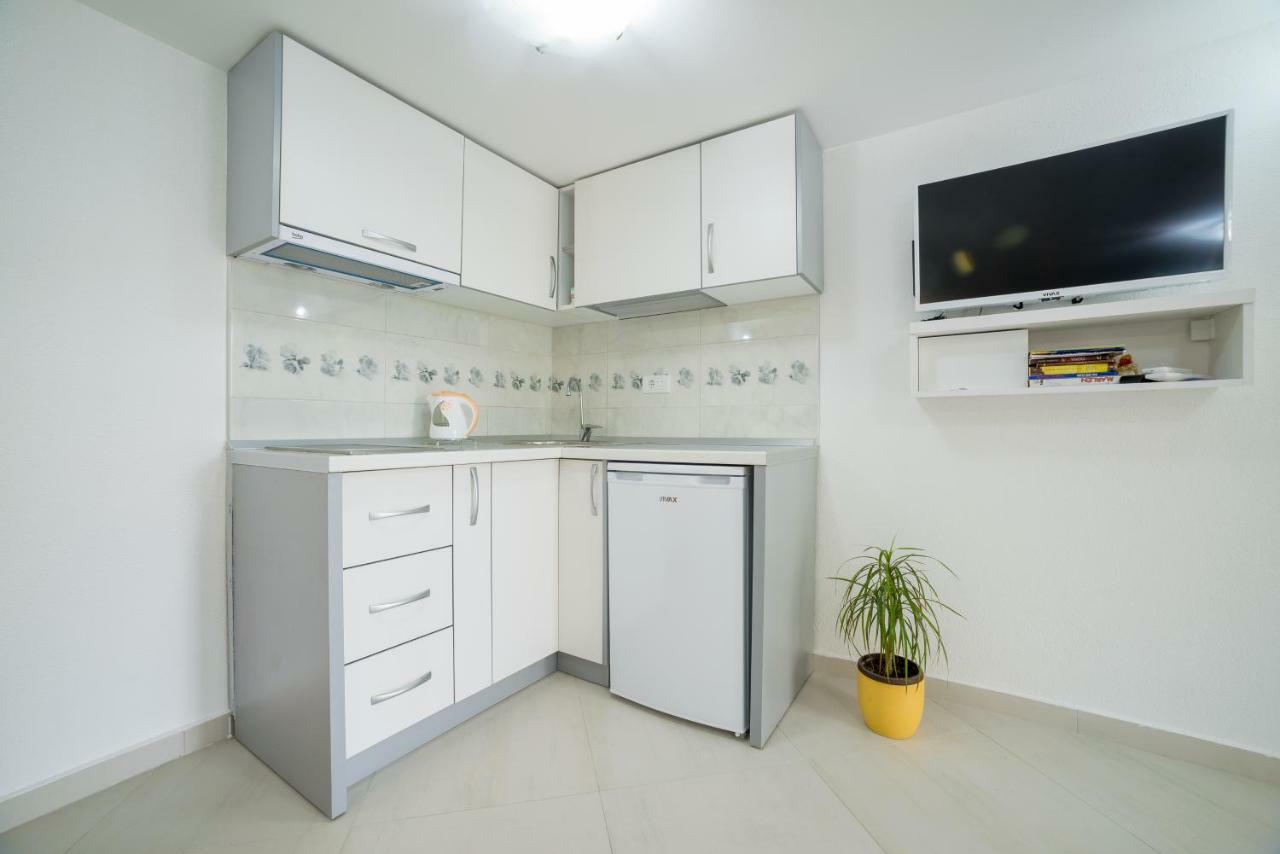 Apartments Teodo