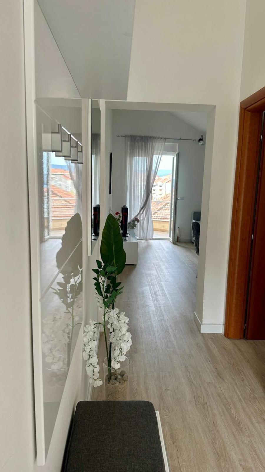 Apartments Teodo *